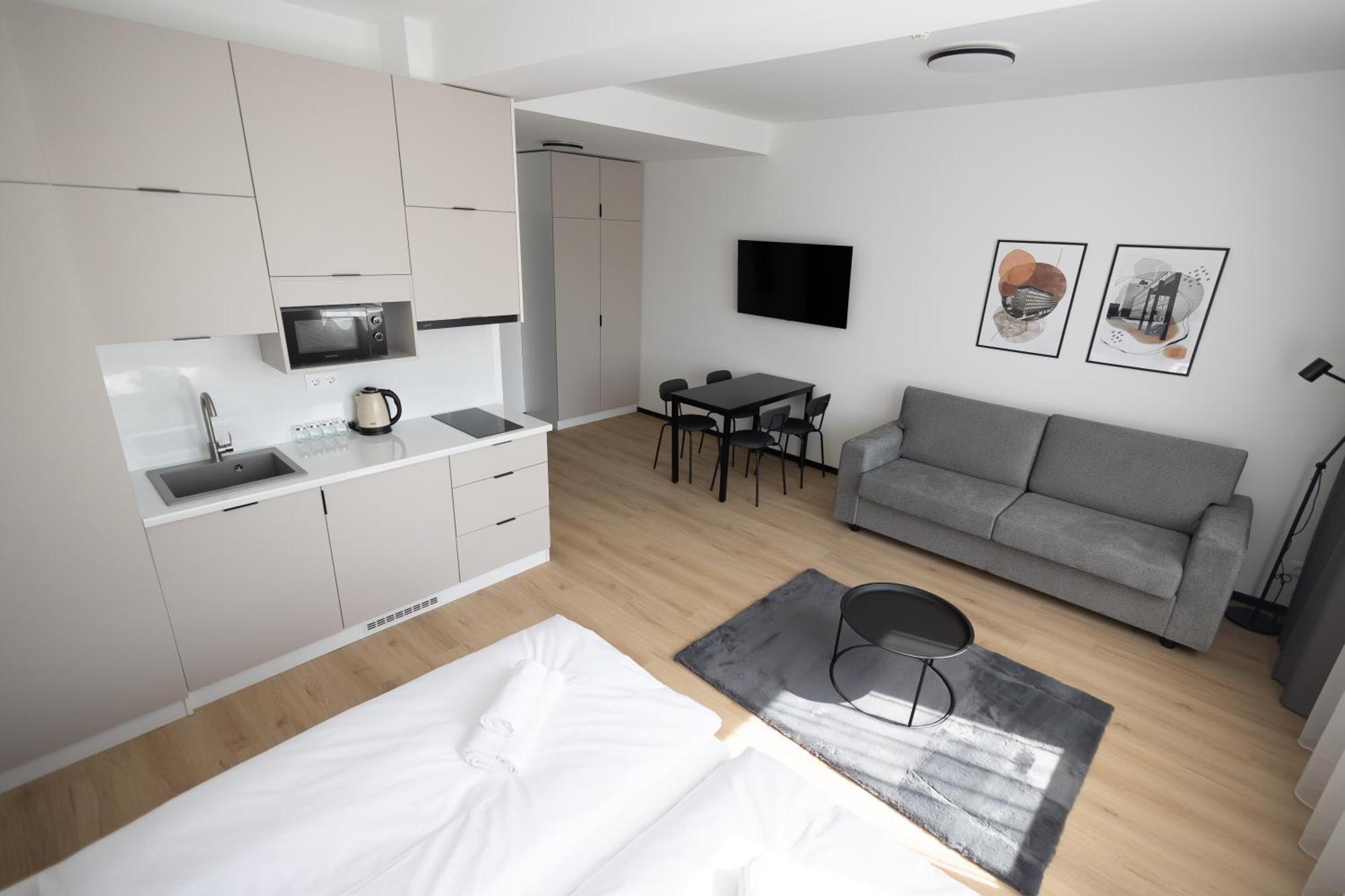Central Residence Apartmanok Miskolc Ngoại thất bức ảnh